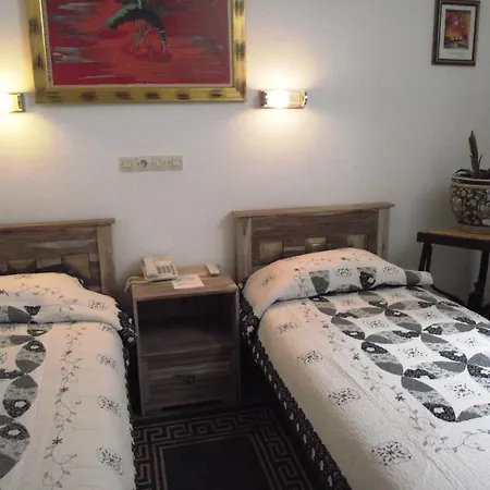 Casa de hóspedes Zorzis