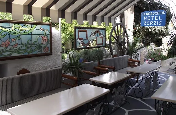 Guest house Zorzis 3*